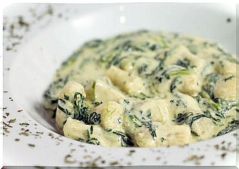 the pasta with spinach sauce