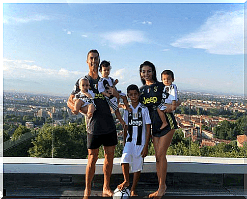 Cristiano Ronaldo with his family 