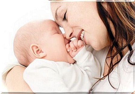 8 tips to create a better connection with your baby