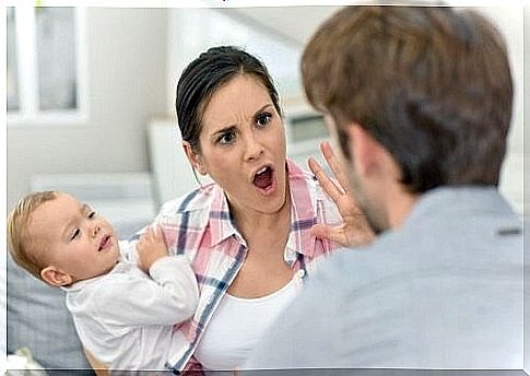 Quarrels In Front Of The Children Is A Big Mistake