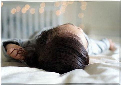 What to do if your baby falls out of bed