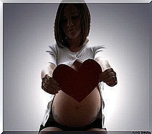 pregnant-heart