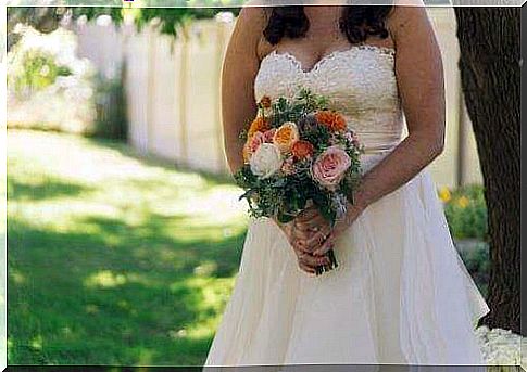 bride with bouquet